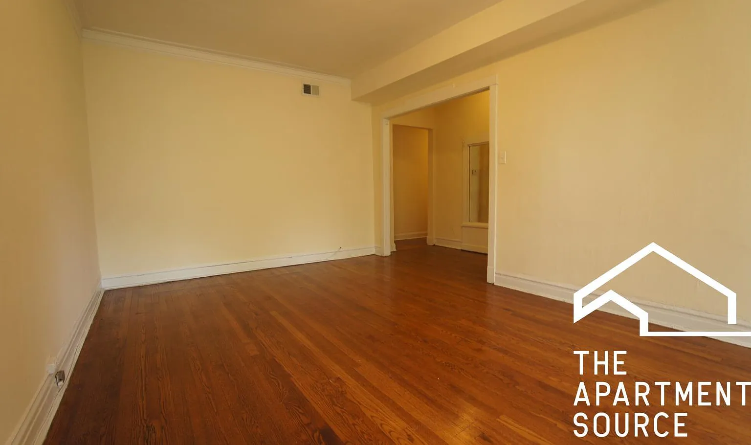 2647 North Sawyer Avenue #2 — Photo 4