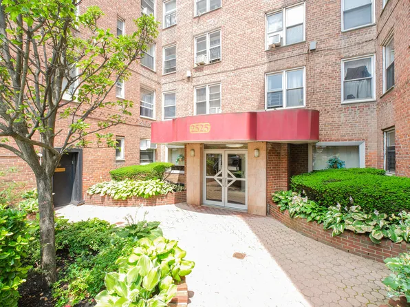 2525 Nostrand Avenue 7S image 1 of 11