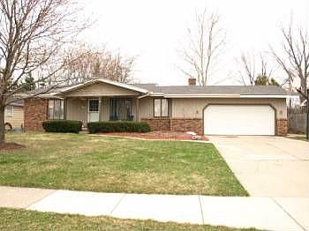 1st image of 3881 42nd St SW