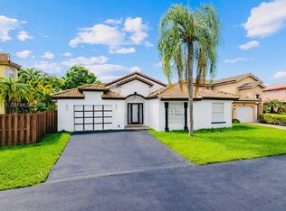 Forest Lakes Townhomes, Miami, FL 33196