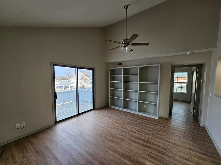 1717 S Cypress St #222 — Photo 4