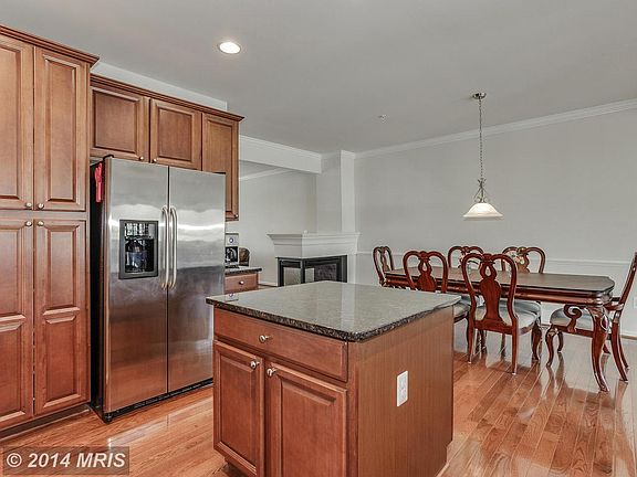 3rd image of 2127 Congresbury Pl