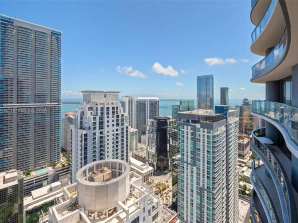 1000 Brickell Plz #Penthouse 5103, Miami, FL 33131