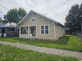 617 SW 3rd St, Pendleton, OR 97801