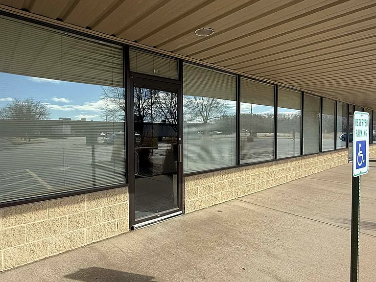 1411 Pate Plaza Dr — Photo 3