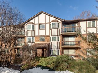 6818 Joliet Rd APT 9, Indian Head Park, IL 60525