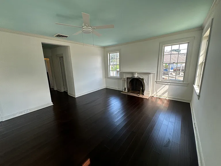 6423 S Claiborne Ave — Photo 18