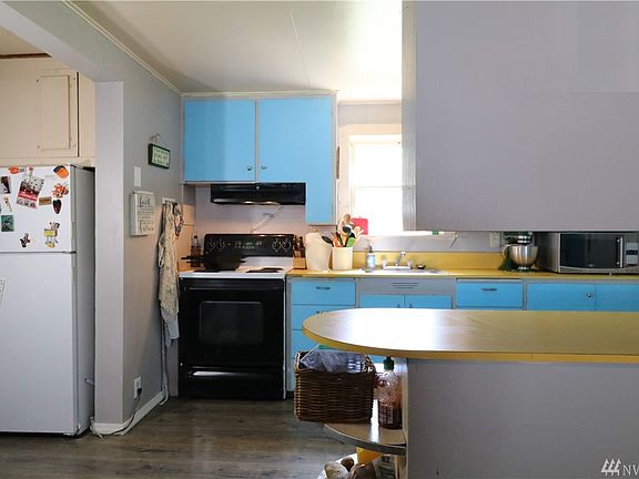 5th image of 819 W Cota St