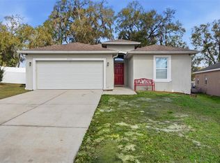 37142 Highland Bluff Cir, Dade City, FL 33523