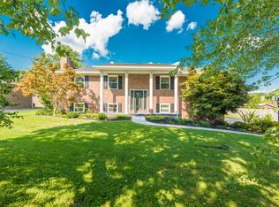 724 Eblen Cir, Kingston, TN 37763