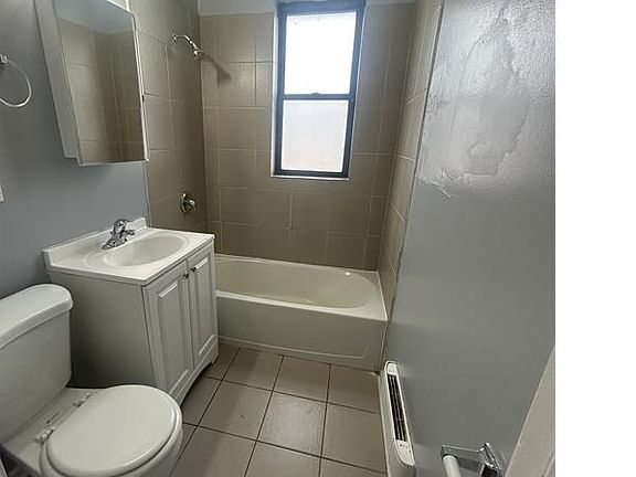 5th image of 2207 E 75th St #2A