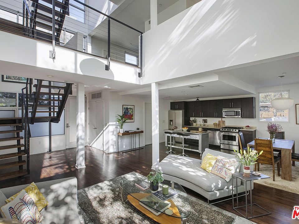 1st image of 4111 W Sunset Blvd APT 220