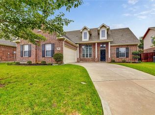 502 Mattie Ln, Lake Dallas, TX 75065