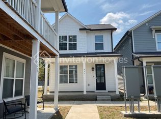 647 Vernon Ave APT 402, Nashville, TN 37209
