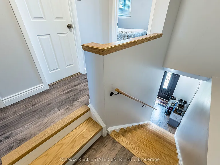 937 Blairholm Ave #UPPER — Photo 13
