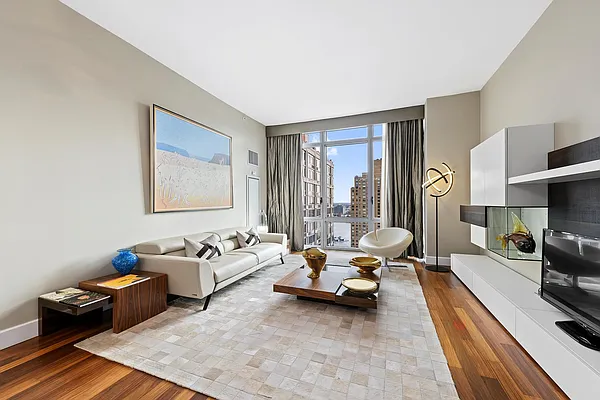 Rented by Douglas Elliman | media 18