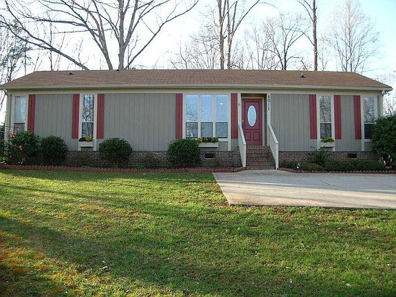 2nd image of 8011 Lakeview Dr