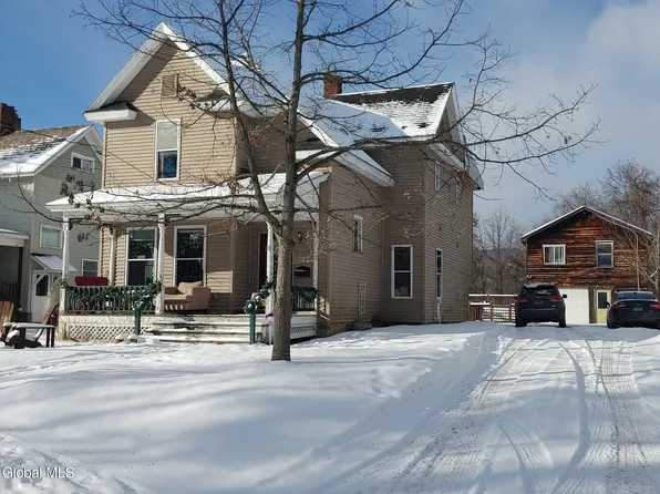 8 Stanton Street, Ticonderoga, NY 12883