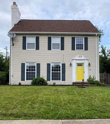 3161 Ashwood Rd Photo 1