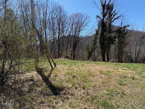 4th image of 133 Haines Rd