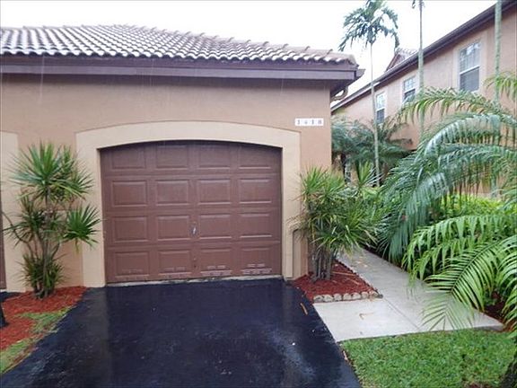 4th image of 1418 Barcelona Way