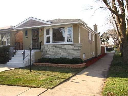 2nd image of 10000 S Princeton Ave