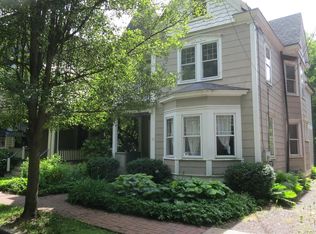 55 S Union St, Lambertville, NJ 08530