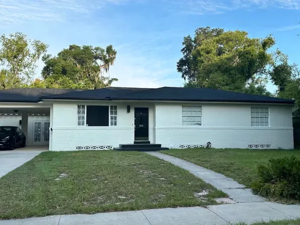 210 S Elsasser St, Deland, FL 32720