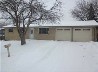 7054 W 71st Pl, Arvada, CO 80003