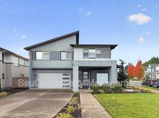 6816 SE Chinquapin Dr, Hillsboro, OR 97123