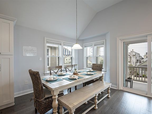 5th image of 5550 Asbury Ave Unit 2