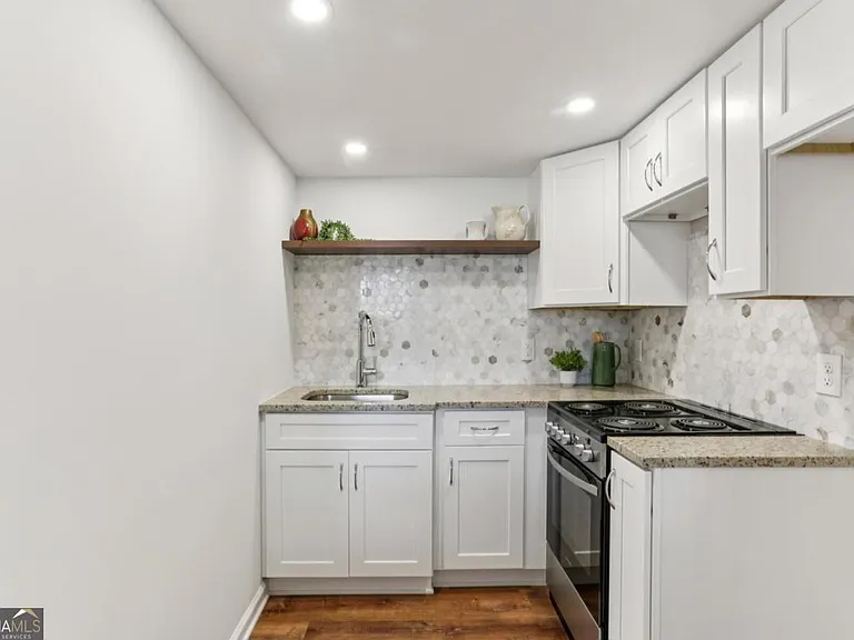 2888 Bonanza Dr — Photo 22