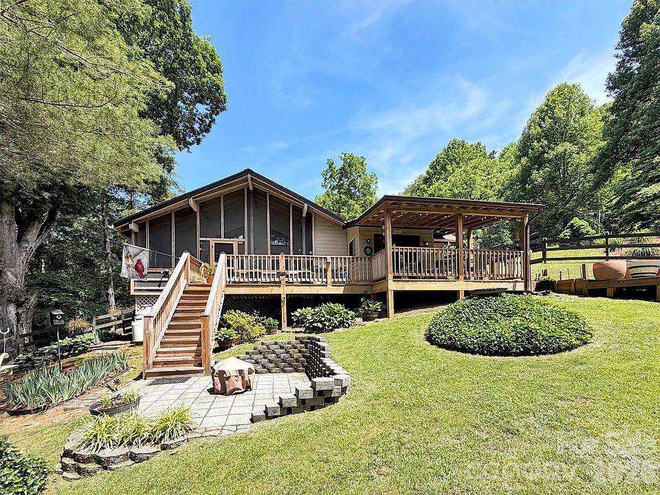 1st image of 72 Sanctuary Rd