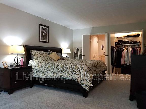 5th image of 5231 King Charles Way #1