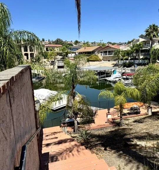 21963 Strawberry Ln — Photo 38