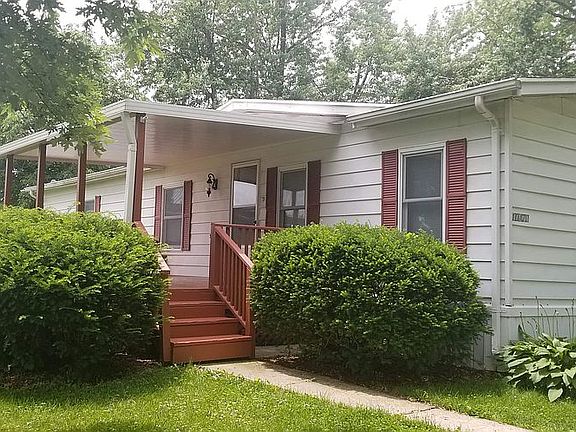 3rd image of 10470 Aldora Dr