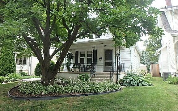 2nd image of 1483 Elmwood Ave