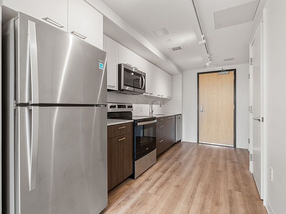 3rd image of 280 Western Ave #602