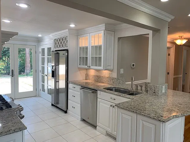 3 bed, 1450 sqft, $4,500 — Photo 3