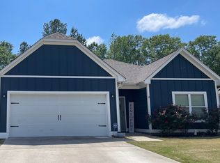 173 Ridgecrest Rd, Calera, AL 35040