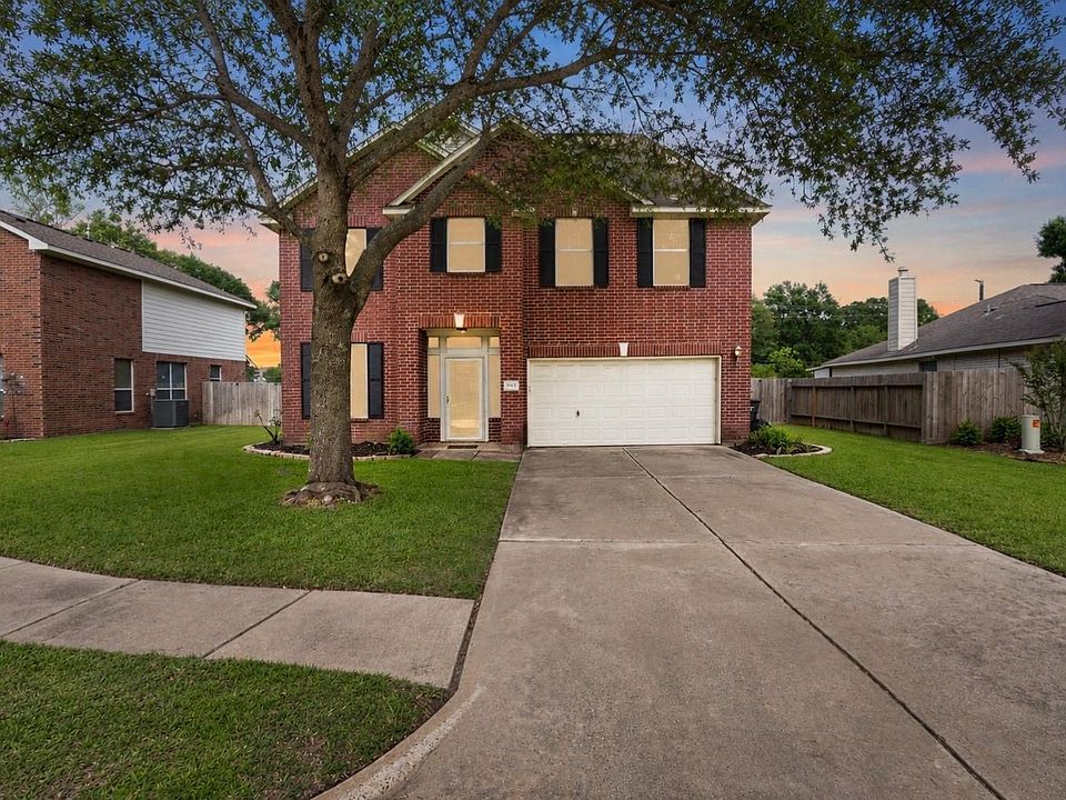 1st image of 2314 Deerfield Dr