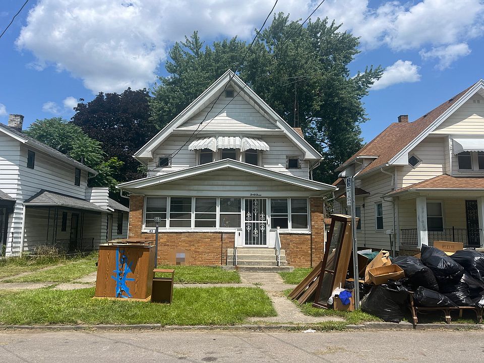 1st image of 43 Bronson Ave
