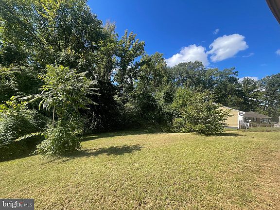 2nd image of 412 Round Top Ave