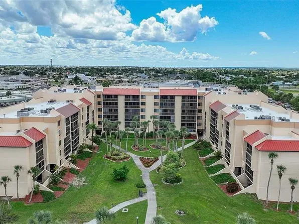 3006 Caring Way APT 329, Port Charlotte, FL 33952