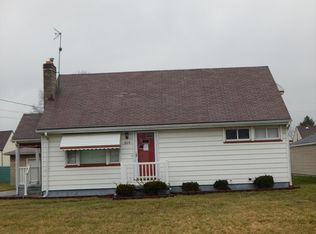 209 Harvey St, Struthers, OH