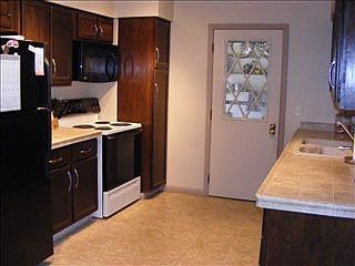 4th image of 23377 Broadwood Dr