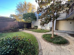 2727 Knight St APT 230B, Dallas, TX 75219