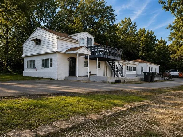 808 N Emery St, Independence, MO 64050
