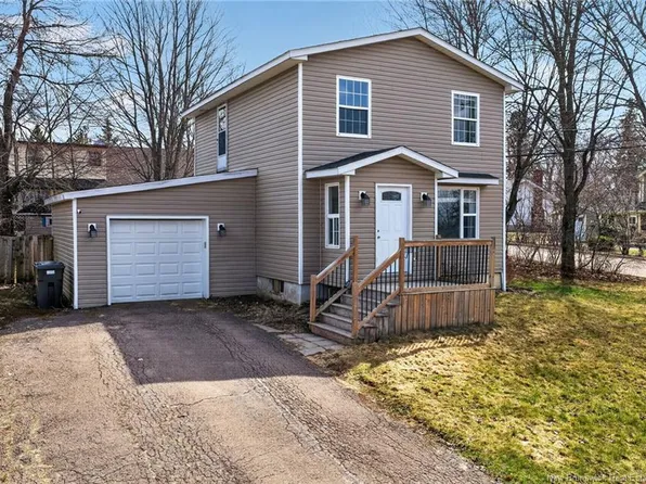 118 Audrey Rd, Riverview, NB E1B 1P5
