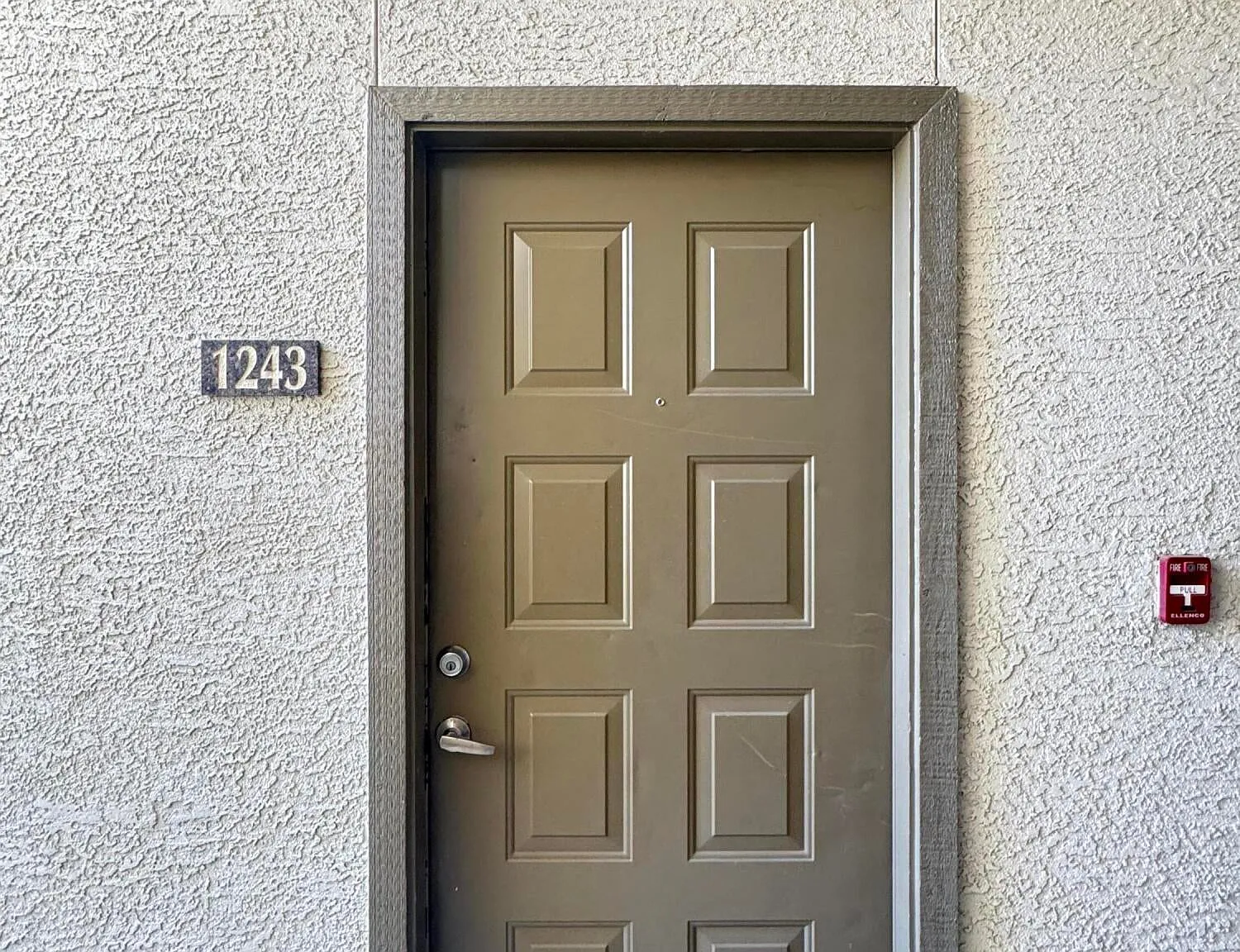 1 bed, 752 sqft, $1,700 — Photo 4